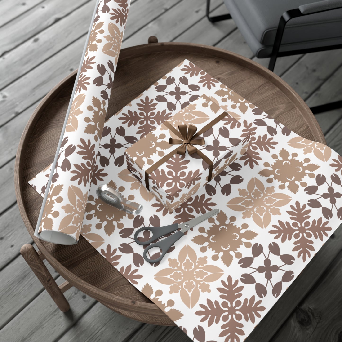 Neutral Hawaiian Quilt Gift Wrap
