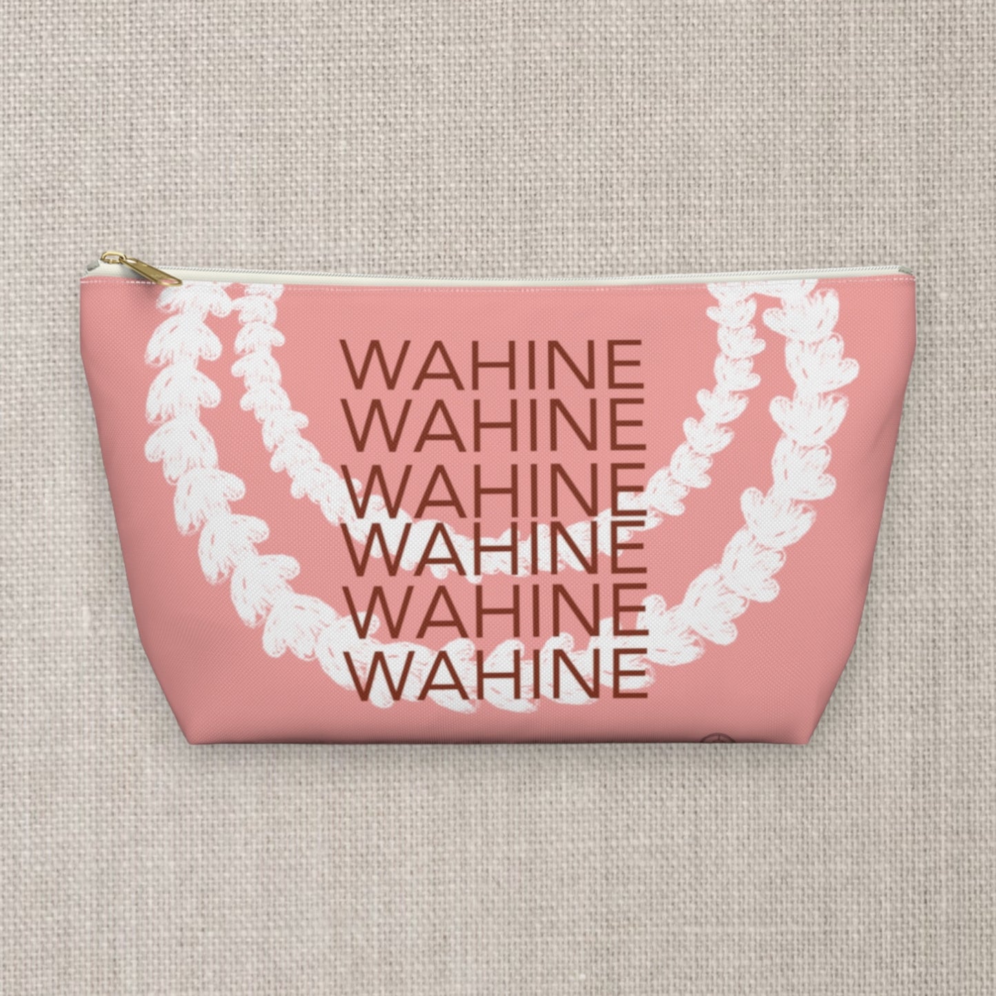 Wahine pouch