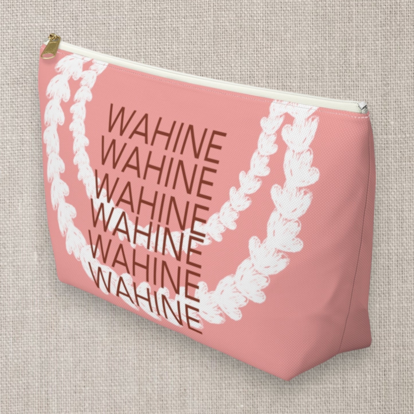Wahine pouch